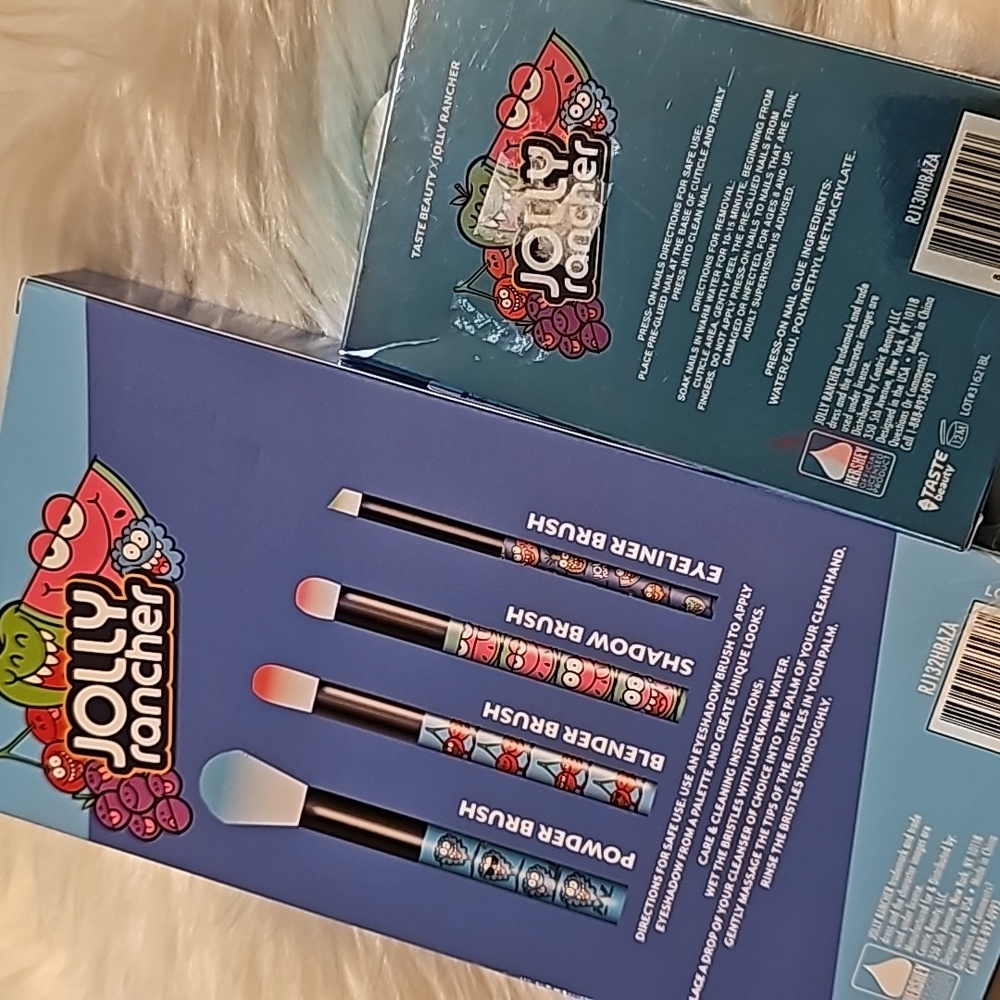 SOLD SOLD SOLD NIB Jolly Rancher Bundle Makeup Brushes and Nail ๐
Kit - Picture 11 of 12